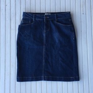 Per Se Classy Dark Denim Skirt